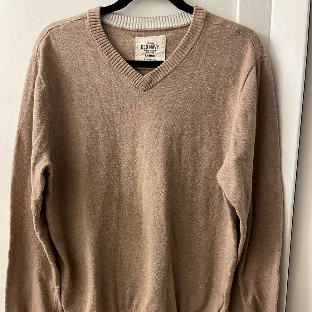 Old Navy tan oversized v-neck long sleeve/sweater